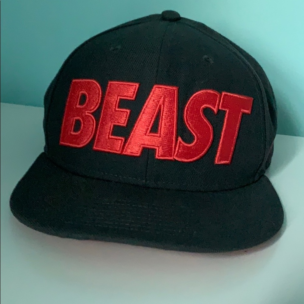 Nike Beast Wide Rimmed Hat